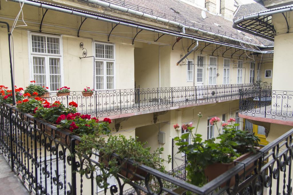 Real Apartments Museum ブダペスト エクステリア 写真